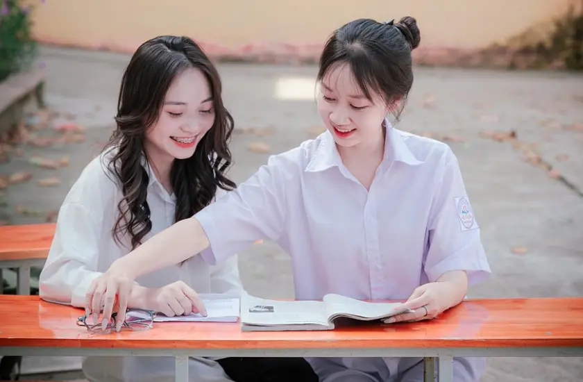 secondary school teenagers
